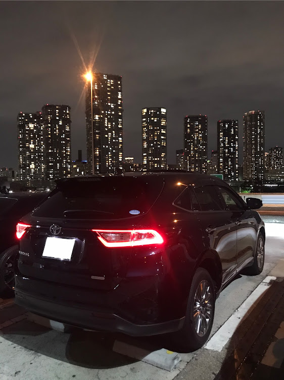 ハリアーの辰巳pa・大黒PA・タワマン・夜景・天皇陛下御即位記念に関するカスタム事例の投稿画像4枚目