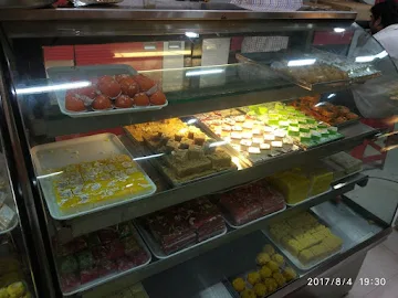 Vishwas Sweets & Bhelpuri Centre photo 