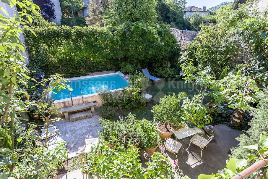 Vente maison 20 pièces 430 m² à Vaison-la-Romaine (84110), 859 000 €