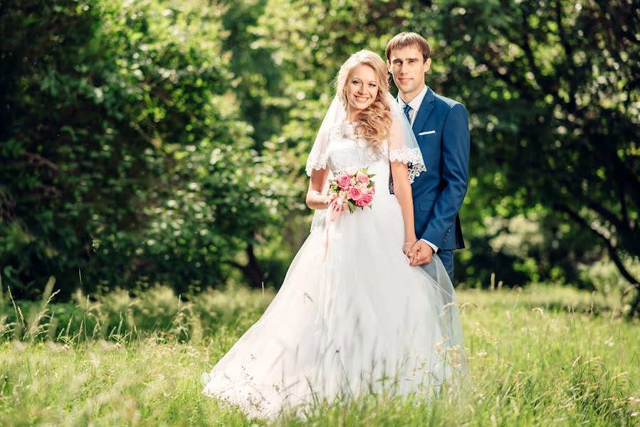 Wedding photographer Ilya Matveev (ilyamatveev). Photo of 28 April 2019