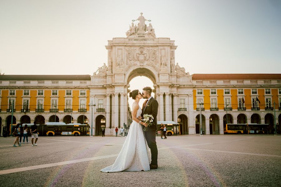 Wedding photographer Val Zukowski (waldemarzukowski). Photo of 1 August 2021