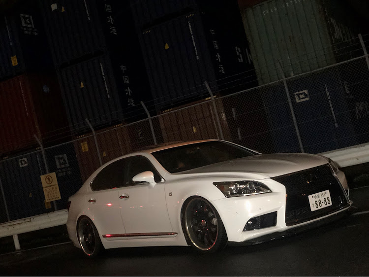 LSのコロナウイルスに負けるな・レクサスLS・LS460・Lexus・LEXUS LSに関するカスタム事例の投稿画像3枚目
