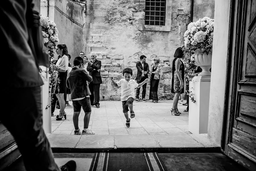 Fotógrafo de casamento Antonio Bonifacio (mommstudio). Foto de 11 de setembro 2019