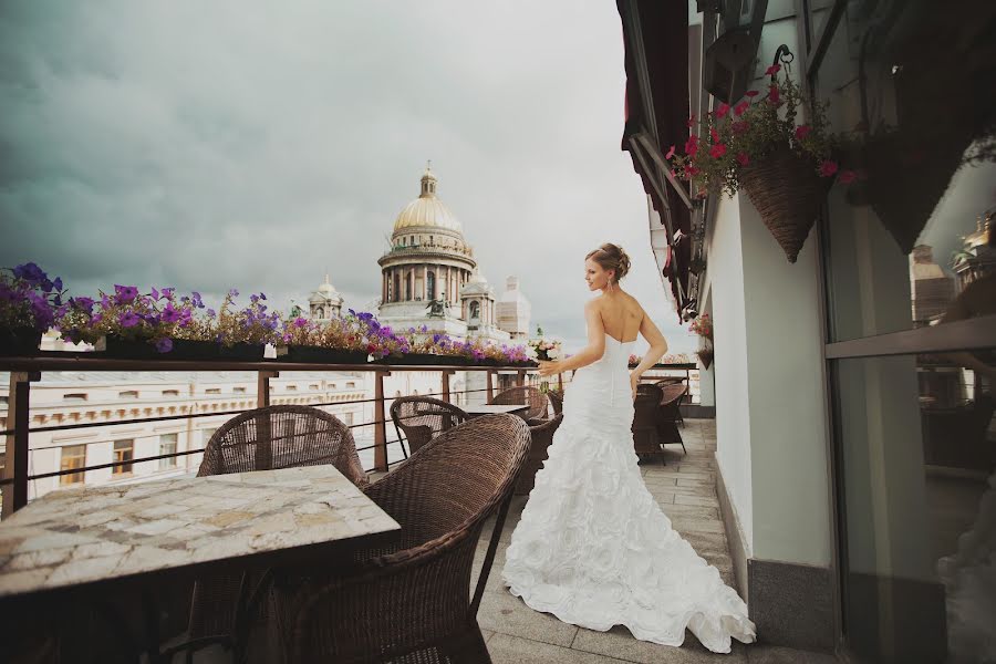 Fotógrafo de bodas Nina Verbina (verbina). Foto del 28 de noviembre 2014