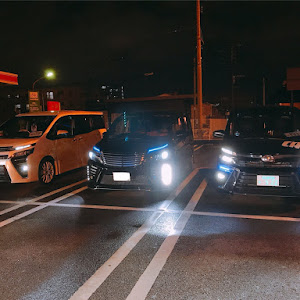 ヴォクシー ZRR80W