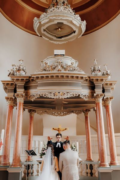婚礼摄影师Dorin Catrinescu（idbrothers）。2022 10月13日的照片