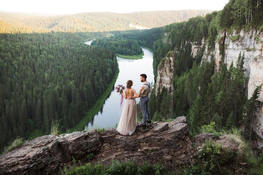 Hochzeitsfotograf Pavel Savin (pavelsavin). Foto vom 18. März 2021