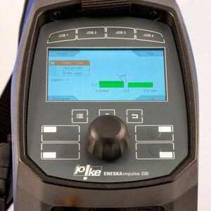 This is the intuitive and easy-to-use user interface of the Eneskaimpulse 230 repair welder from Joke. Preset programmes facilitate the work, but changes can also be made.