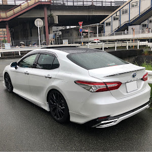 カムリ AXVH70