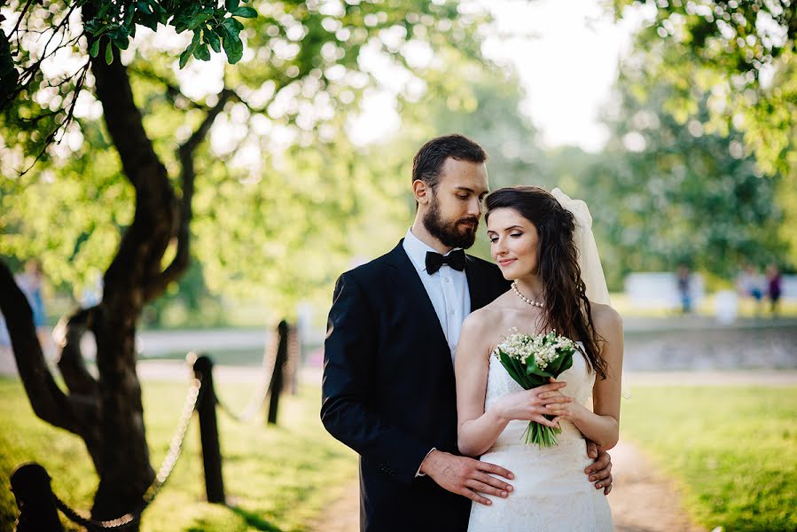 Fotógrafo de casamento Aleksandr Maksimenkov (amliffe). Foto de 4 de fevereiro 2015