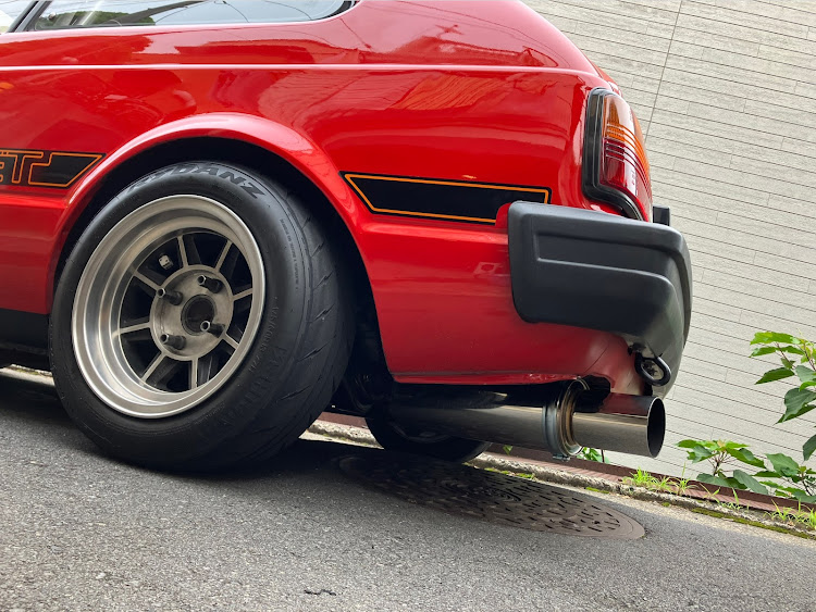 スターレットのマフラー自作に関するカスタム事例の投稿画像1枚目