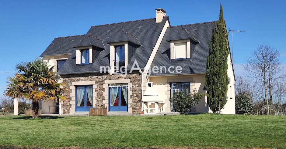 Vente maison 9 pièces 205 m² à Saint-Hilaire-du-Harcouët (50600), 414 000 €