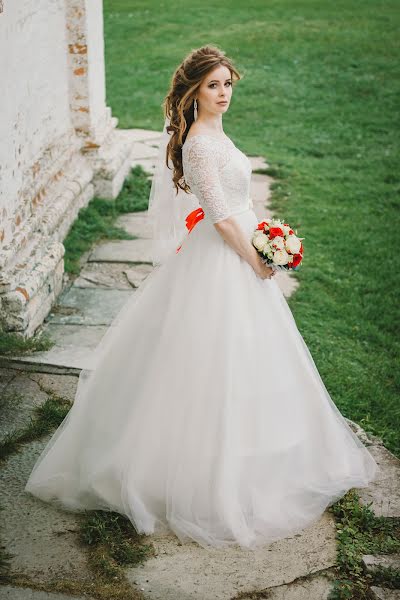 Fotografo di matrimoni Anna Zhovner (nushkeen). Foto del 2 ottobre 2017