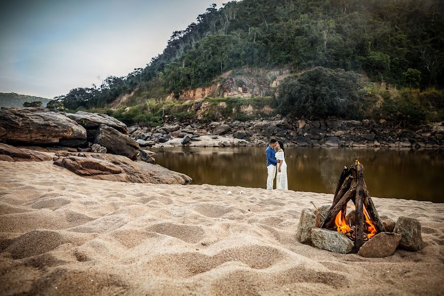 Fotografo di matrimoni Beto Simões (betosimoes). Foto del 8 marzo 2019