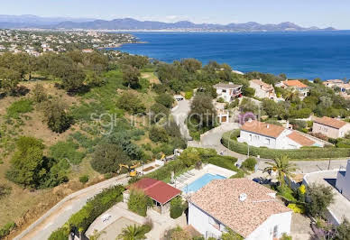 Villa with pool and terrace 5