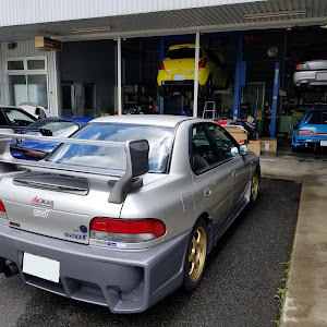 インプレッサ WRX STI GC8