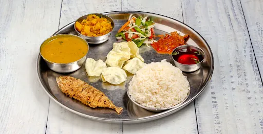 Bangda Fish Goan Thali