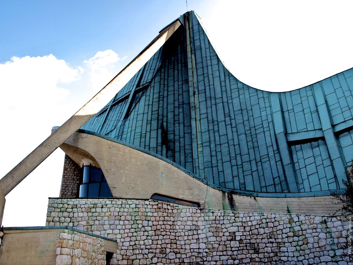 Giovanni Michelucci, Chiesa di San Giovanni Battista o Chiesa dell'Autostrada del Sole (particolare), Campi Bisenzio, Firenze