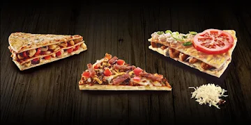 Debonairs Pizza photo 