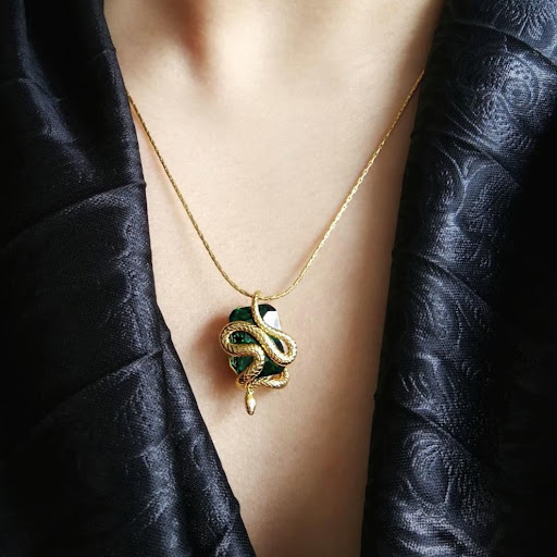 Title 1, Retro Fashion Spirit Snake Slytherin Snake Bone...
