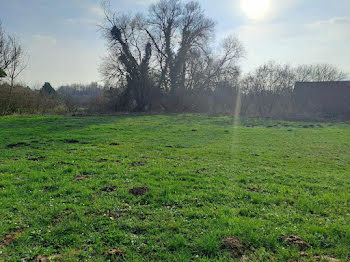 terrain à Coucy-le-Château-Auffrique (02)