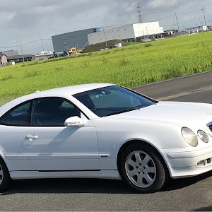 CLK クーペ C208