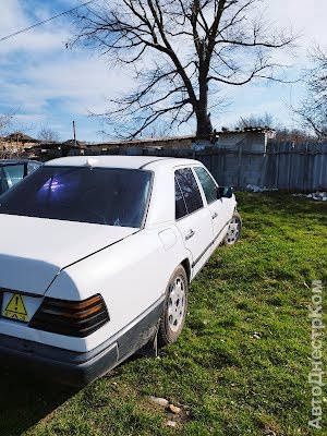 продам авто Mercedes E-klasse  фото 3