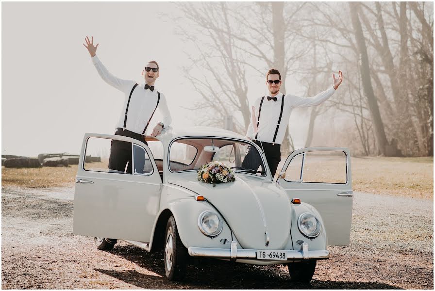 Fotografo di matrimoni Zsuzsi Jäger (jagerzsuzsi). Foto del 12 marzo 2019