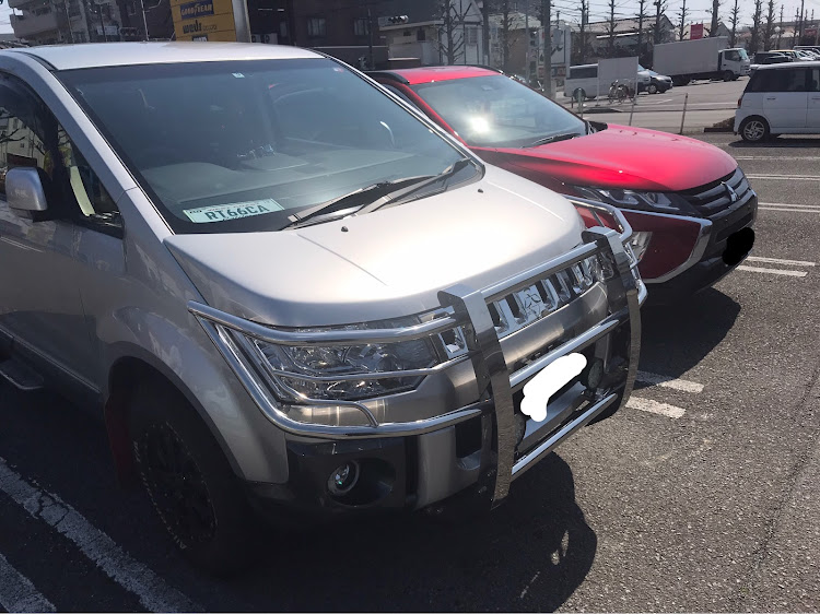 YuuデリXさんが投稿した～ ordinary life ～・ハブボルト交換・入院してもすぐ入院・写ってる愛車の台数を無制限にに関するカスタム事例の投稿画像1枚目