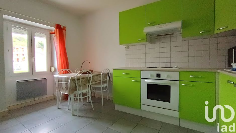 Location meublée appartement 2 pièces 42 m² à Espaly-Saint-Marcel (43000), 520 €