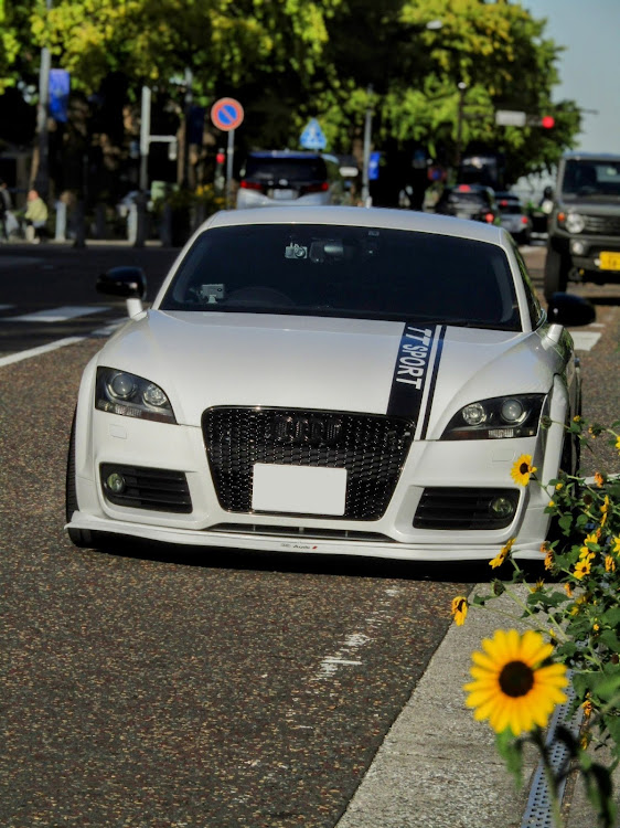 TT クーペの愛車のこだわりスピーカーが観てみたい・写活の秋・日本大通り・ちいかわ・ビッグモーターに関するカスタム事例の投稿画像2枚目