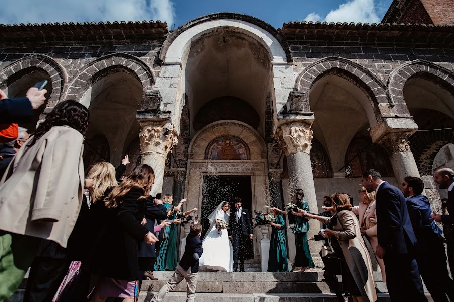 Wedding photographer Roberto Iodice (robertoiodice). Photo of 3 December 2023