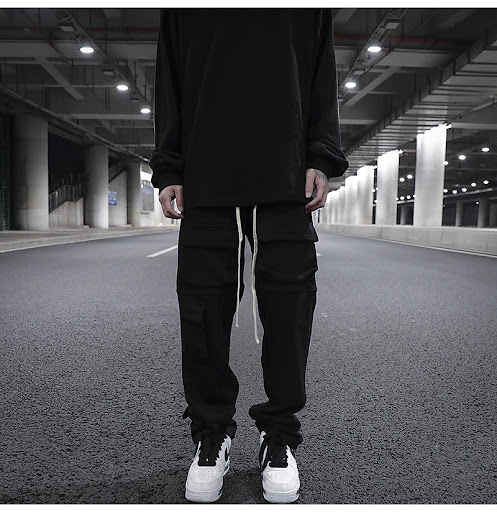 Title 4, Multi-pocket straight split drawstring sweatpan...