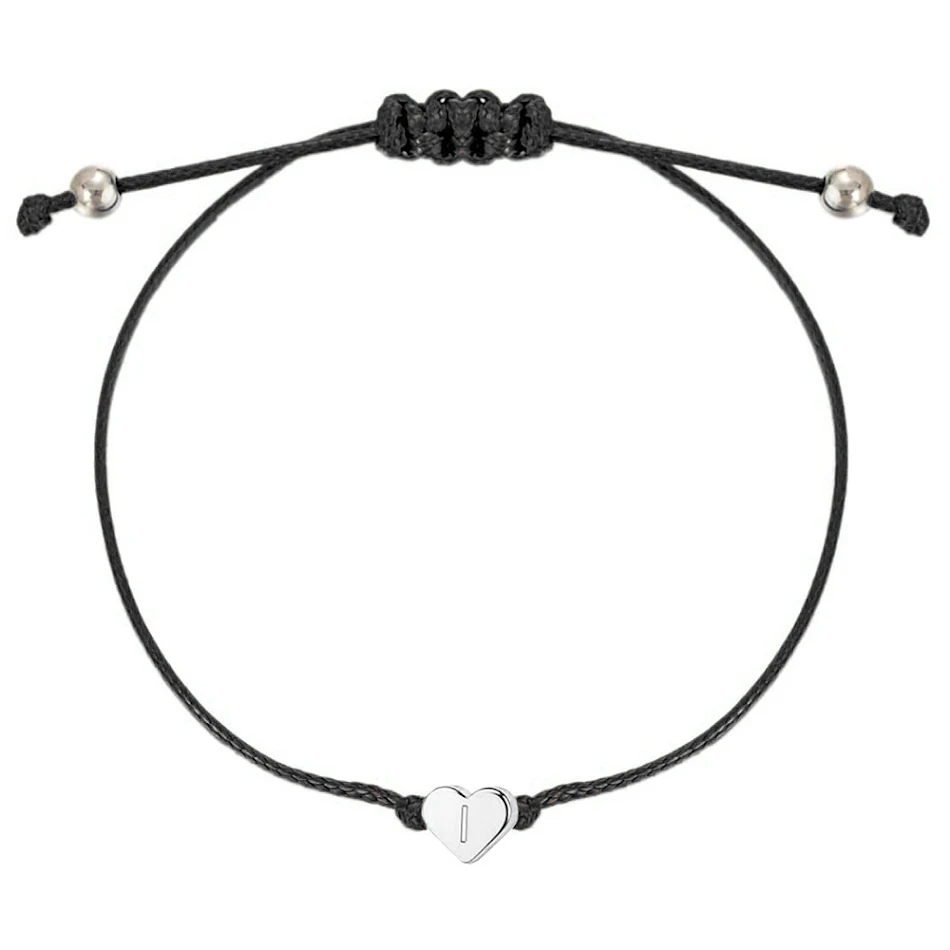 Bracelet Tissé Exquisite Heart avec 26 Lettres Personnalisables, Offrez un Cadeau Unique et Exprimez Votre Amour avec Élégance.