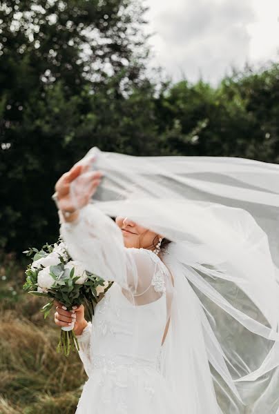 Fotógrafo de casamento Aleksandra Znosko (aleksandra757). Foto de 8 de setembro 2020