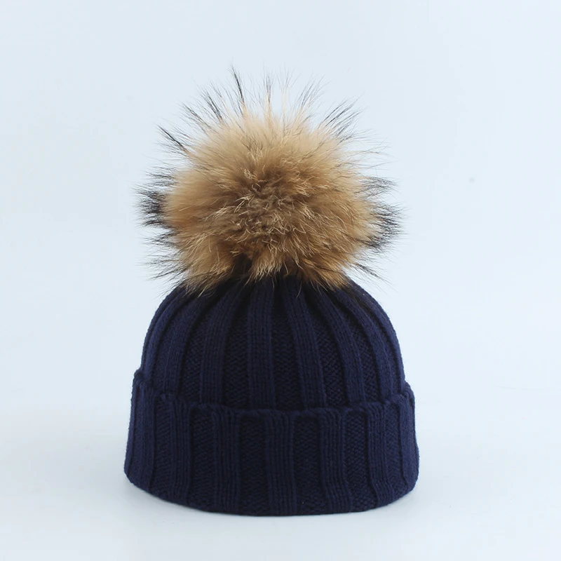 Chapeau de boule de fourrure de chien de raton laveur d'enfants de Parent-enfant tricot thermique