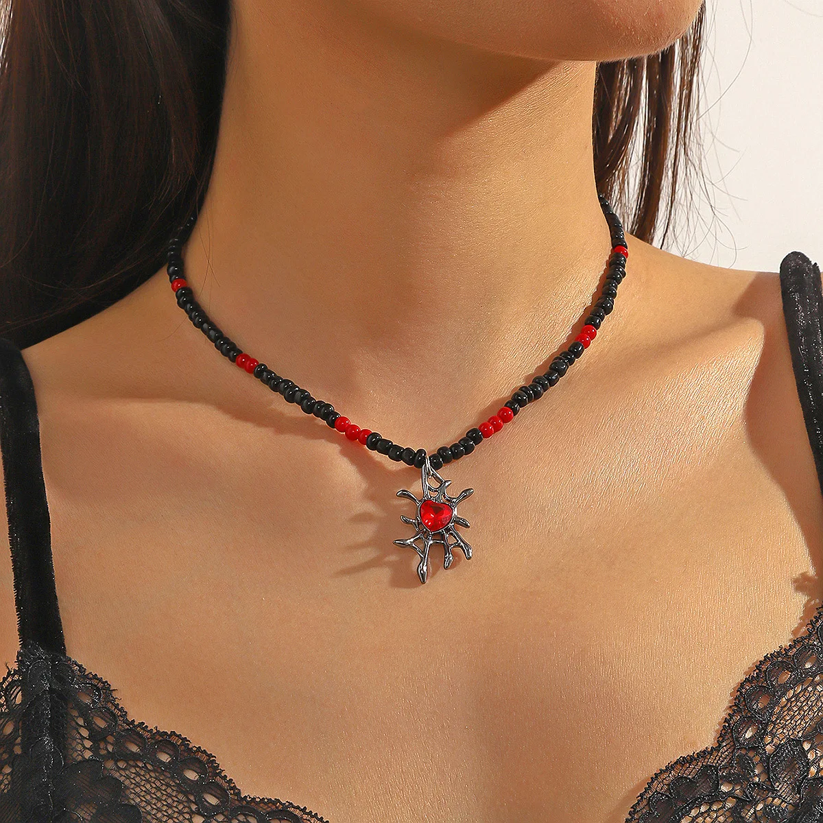 Title 17, Collar de Halloween con colgantes de murciélago...