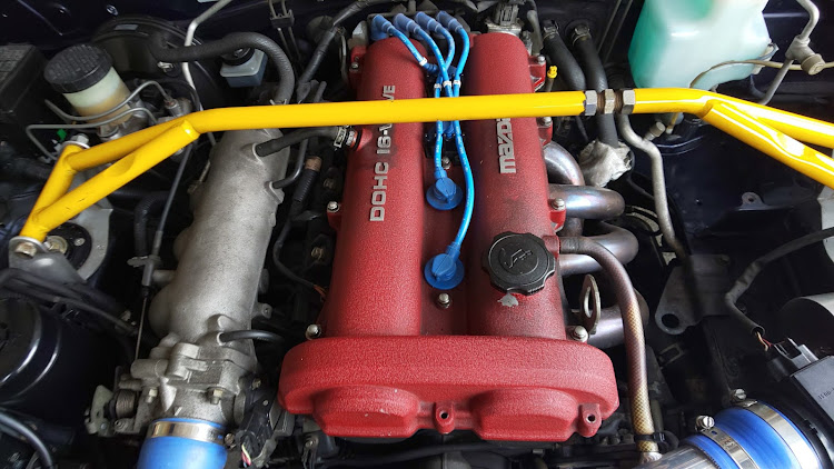 ロードスターのヘッドカバーパッキン交換・結晶塗装に関するカスタム事例の投稿画像2枚目