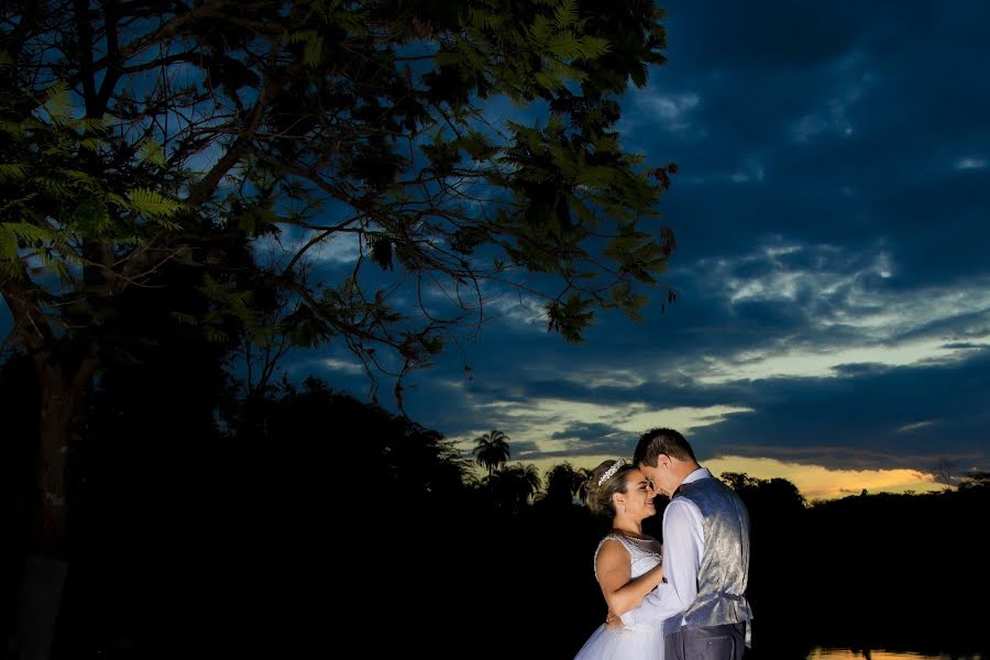 Fotografo di matrimoni Quin Drummond (drummond). Foto del 31 agosto 2019