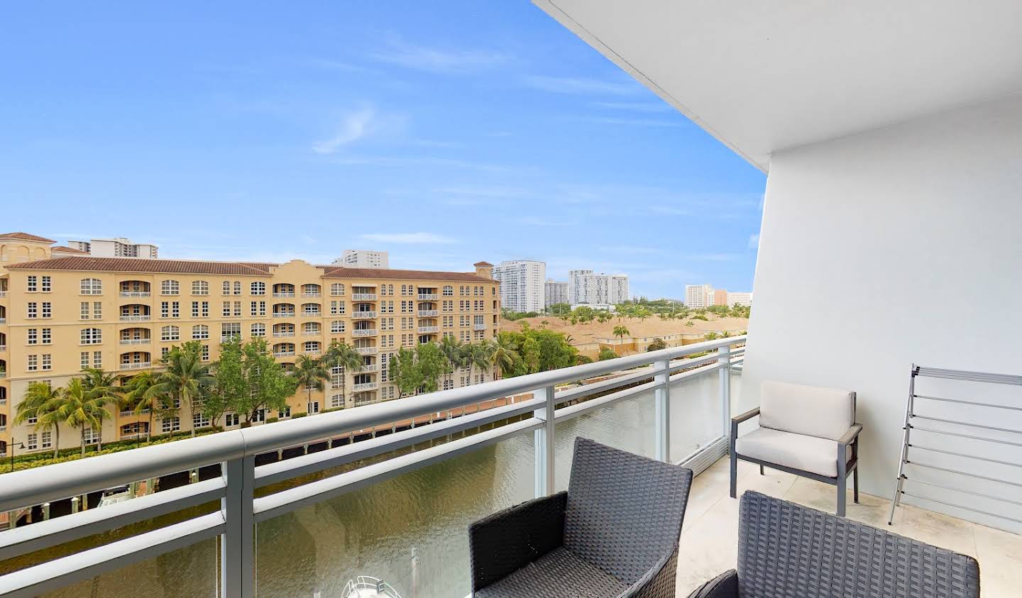 Apartment Aventura