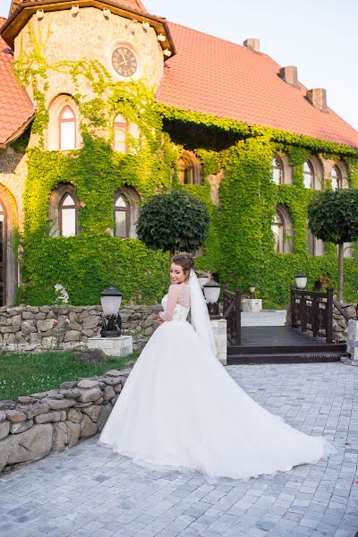 Hochzeitsfotograf Yana Tkachenko (yanatkachenko). Foto vom 4. Januar 2019