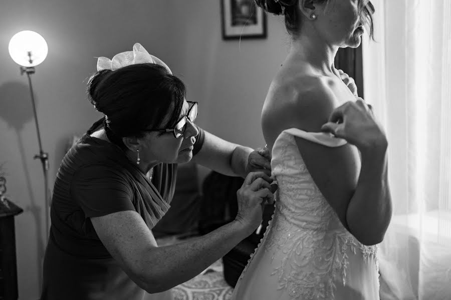 Fotógrafo de casamento Hemilly Mariano Iglesias Viana (hemillyviana). Foto de 28 de setembro 2022