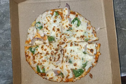 Onion & Capsicum Peri Peri Pizza