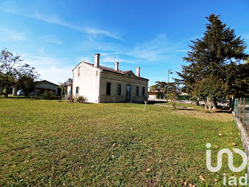 terrain à Margaux-Cantenac (33)