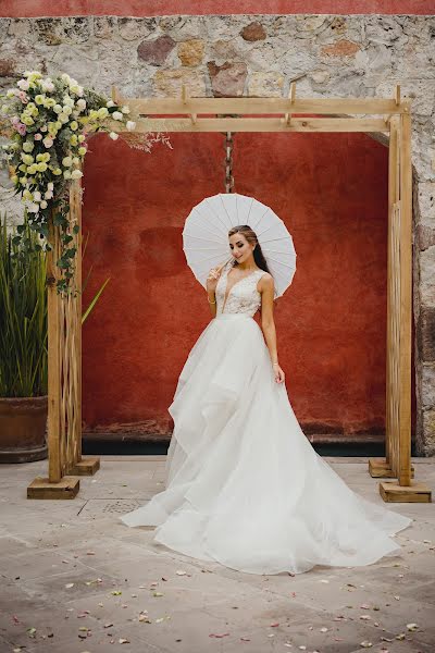 Fotograful de nuntă Fer De Jesús (ferdejesusphoto). Fotografia din 16 februarie 2023