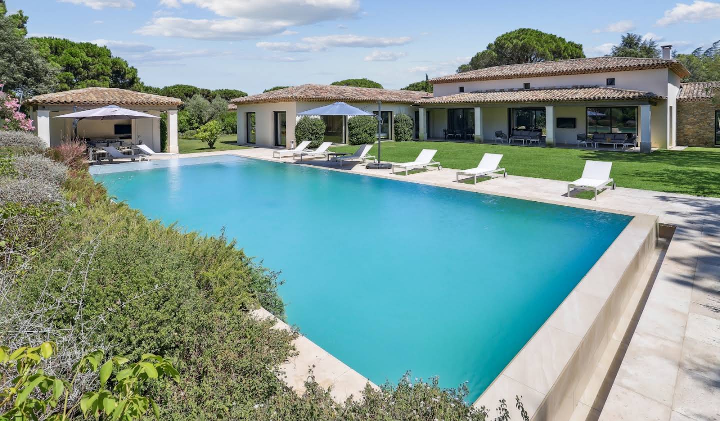 Villa with pool and garden Saint-Tropez