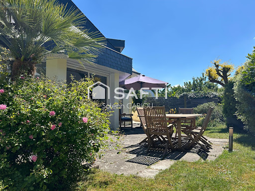 House with terrace 1