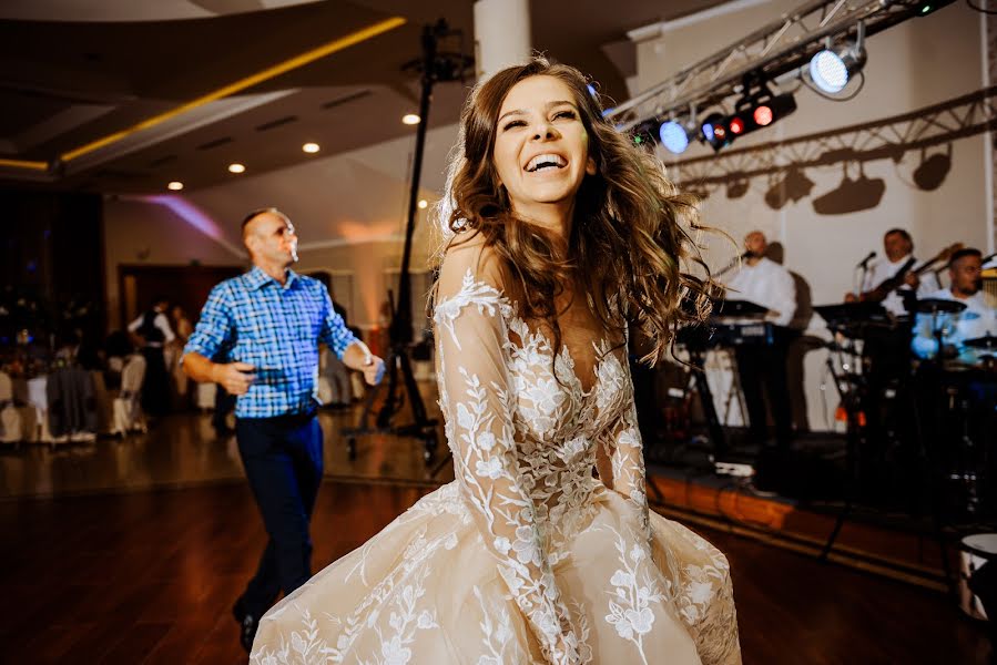 Fotógrafo de casamento Cezary Chomicz (cezarychomicz). Foto de 8 de dezembro 2022