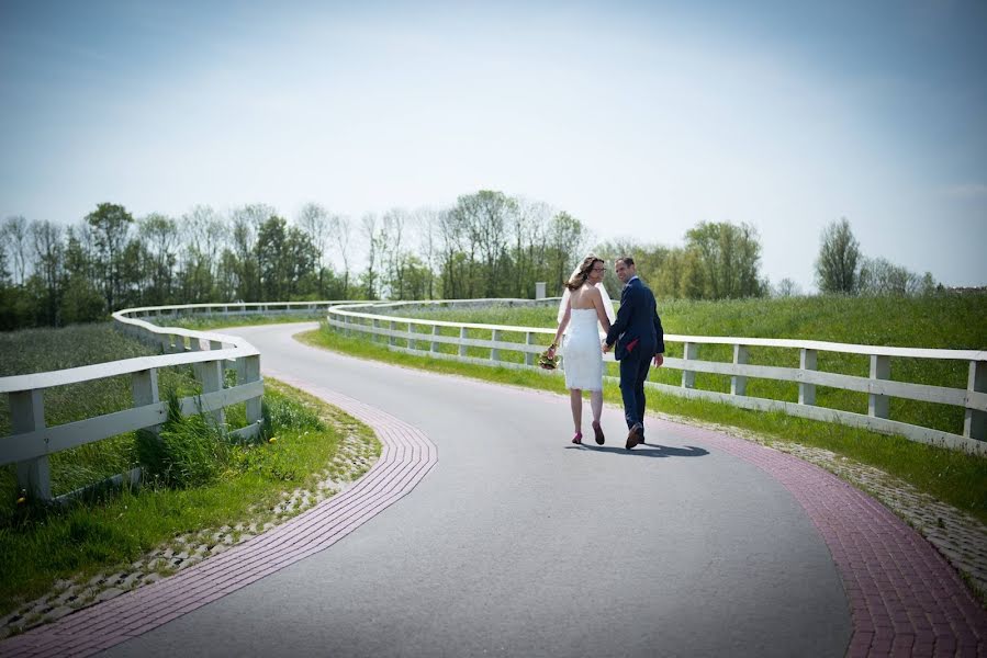 Fotografo di matrimoni Annemarie Martini (fotomartininl). Foto del 6 marzo 2019