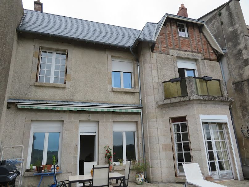 Vente maison 10 pièces 250.85 m² à Bellac (87300), 357 000 €